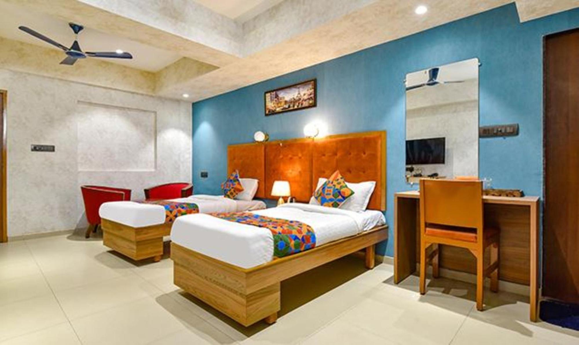 Fabhotel Siddharth Corporate - Vavol, גנדהינאגר מראה חיצוני תמונה