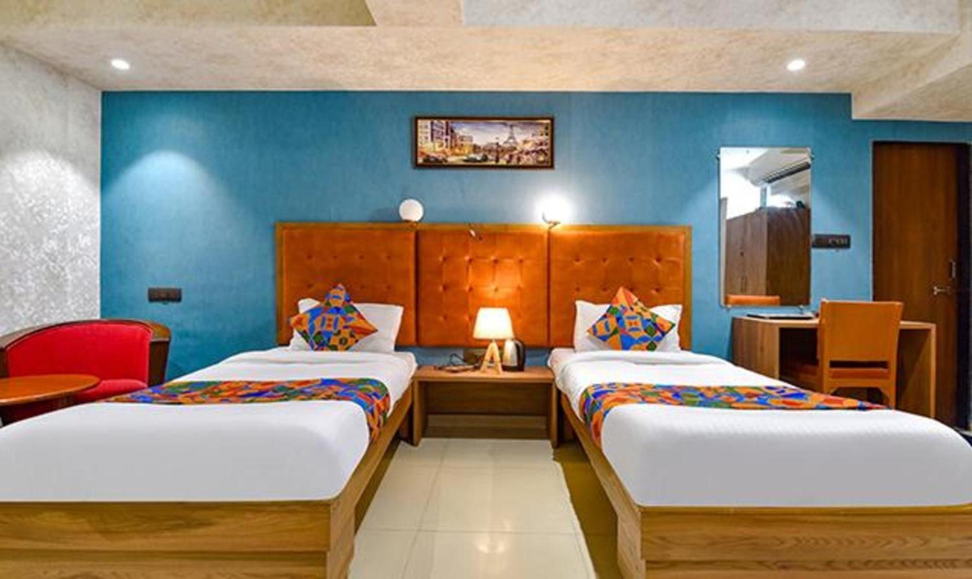 Fabhotel Siddharth Corporate - Vavol, גנדהינאגר מראה חיצוני תמונה